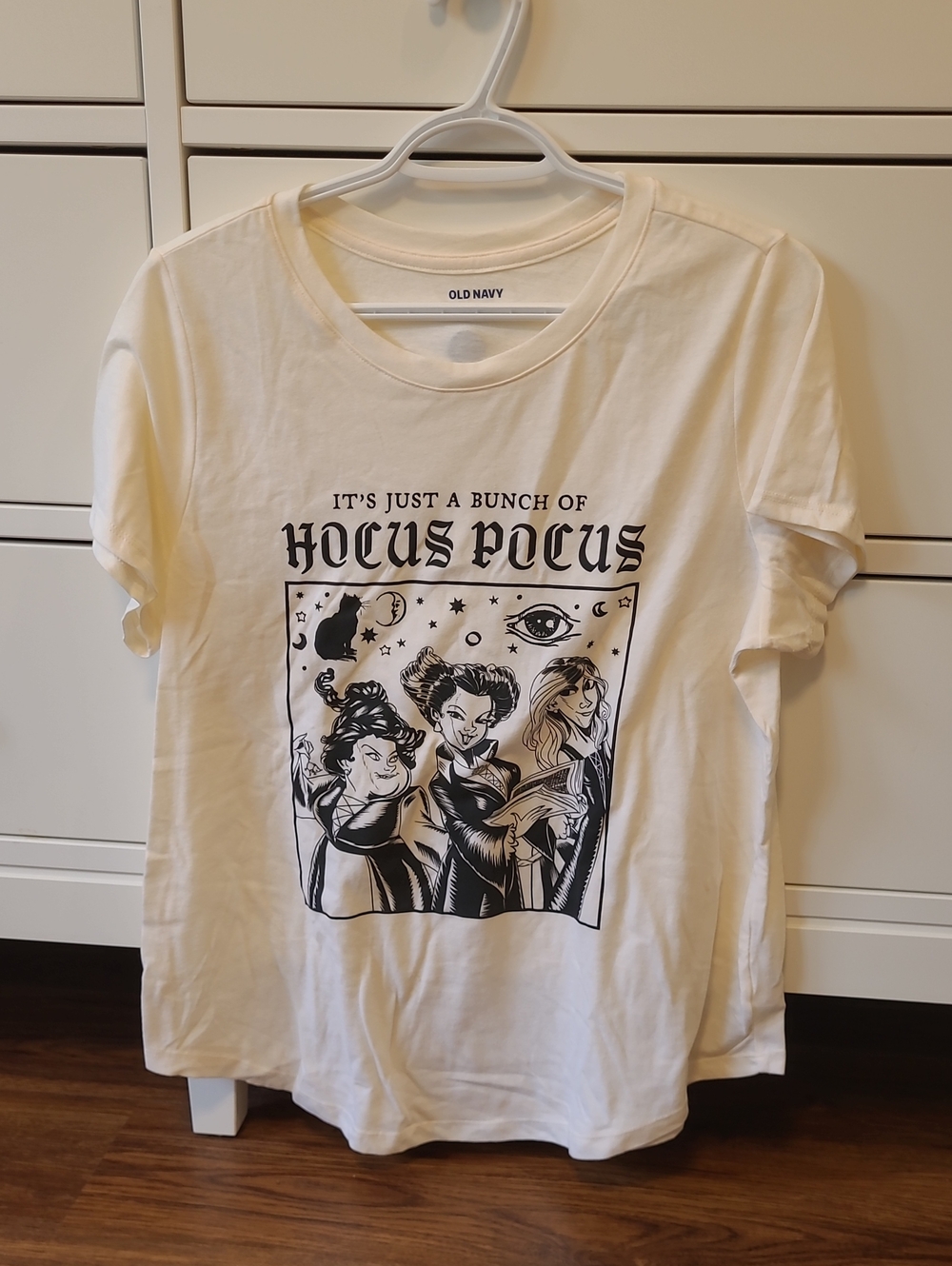 Old Navy White Short-Sleeve 'Hocus Pocus' Graphic Tee
